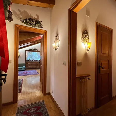Mansarda A Cortina Lägenhet *