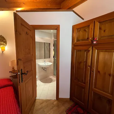 Apartment Mansarda A Cortina *