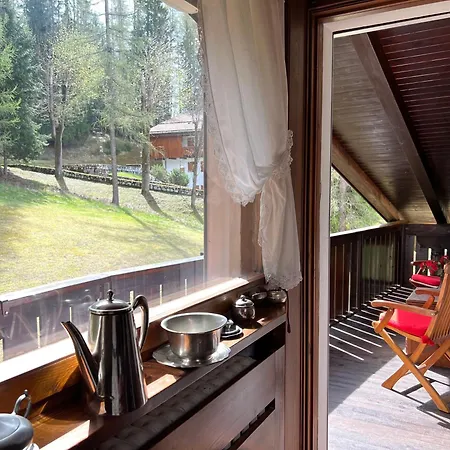 Mansarda A Cortina Lägenhet