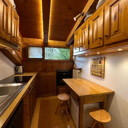 Lägenhet Mansarda A Cortina