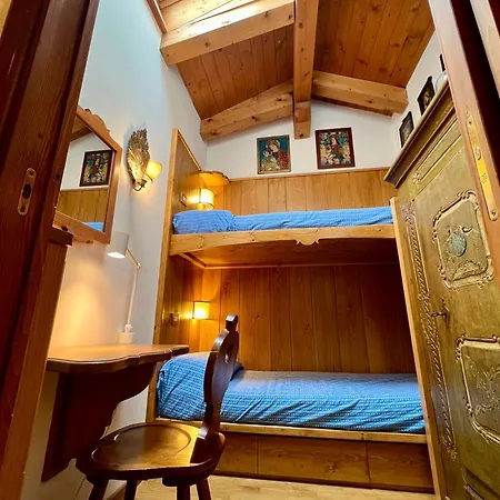 Mansarda A Cortina Apartment *