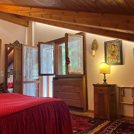Apartment Mansarda A Cortina