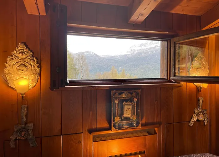 Apartmán Mansarda A Cortina