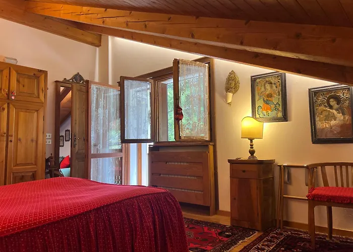 Apartmán Mansarda A Cortina